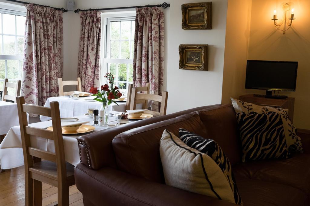 Bed and Breakfast Melorne Farm Camelford Exterior foto