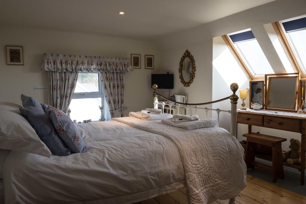 Bed and Breakfast Melorne Farm Camelford Exterior foto