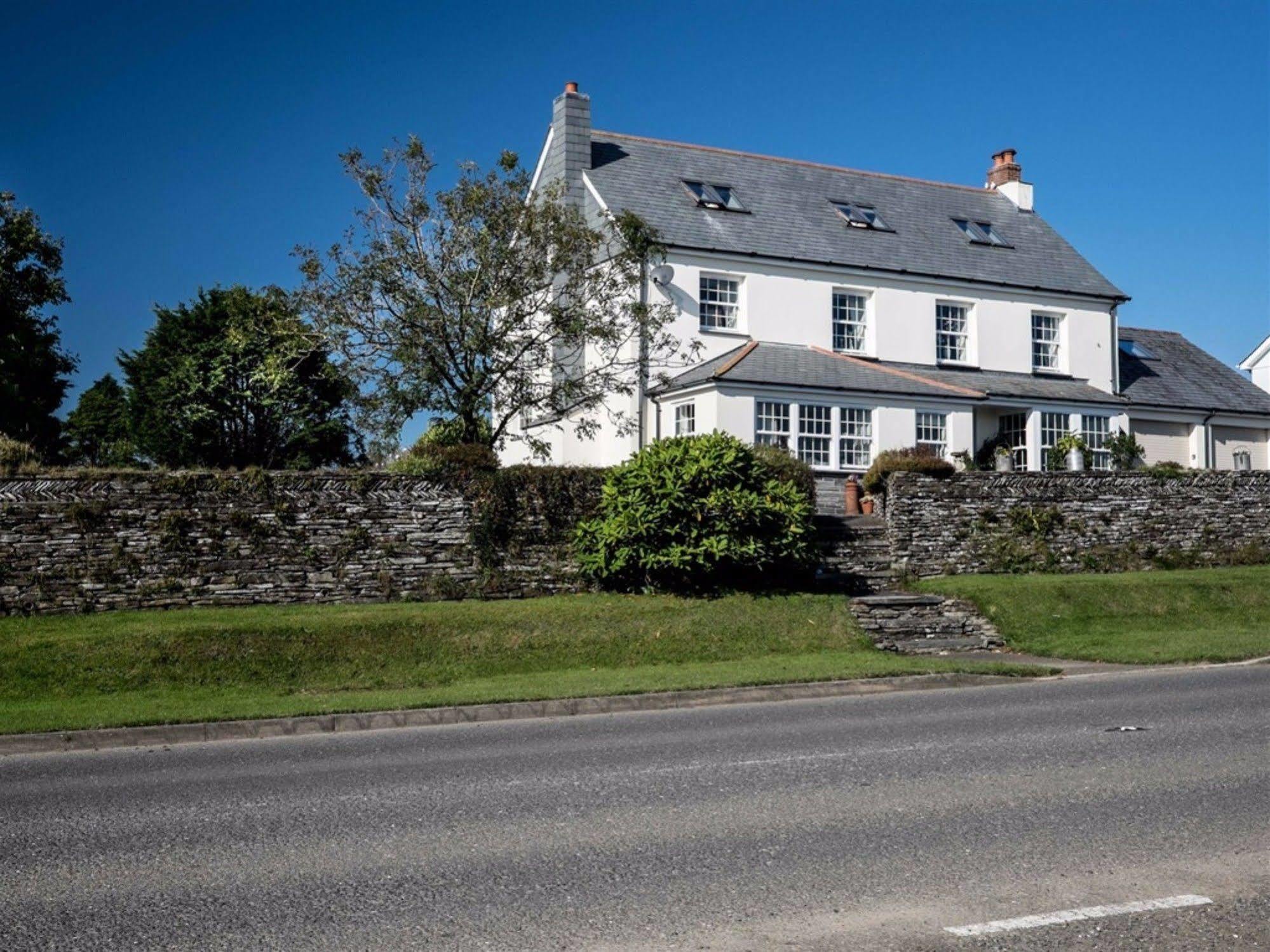 Bed and Breakfast Melorne Farm Camelford Exterior foto
